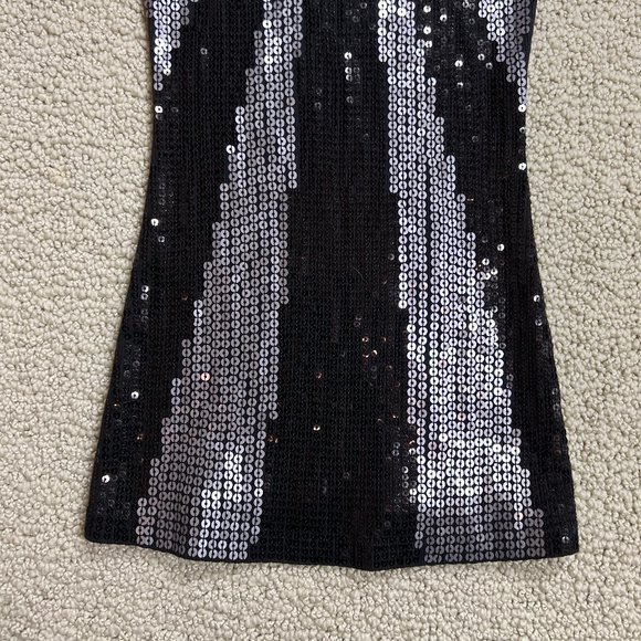 NWT Express Black/Silver Sequins Tank Top size XS - Picture 3 of 9